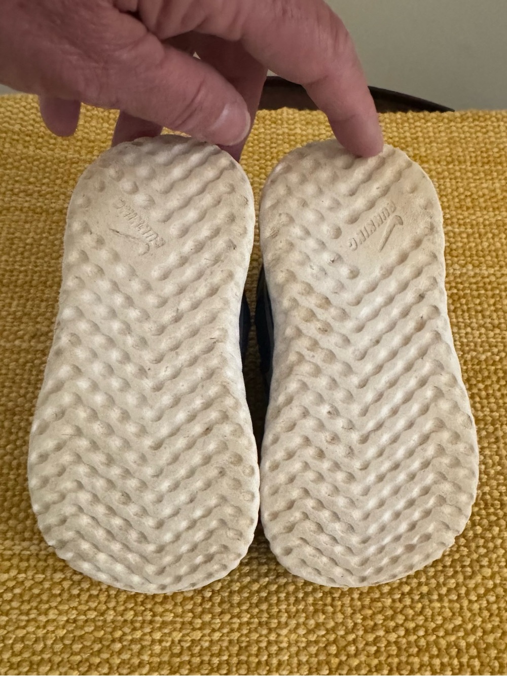 ❌SOLD❌ Nike Revolution Baby Boy Sneakers, Size 6C - Picture 6 of 6